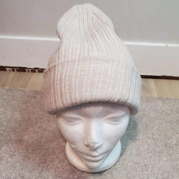 ARITZIA Main Character Peak Knit Beanie Toque Winter Hat Rolled Cream Women's OS - Picture 1 of 8